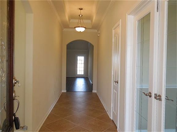2nd image of 300 N Lantana Cir
