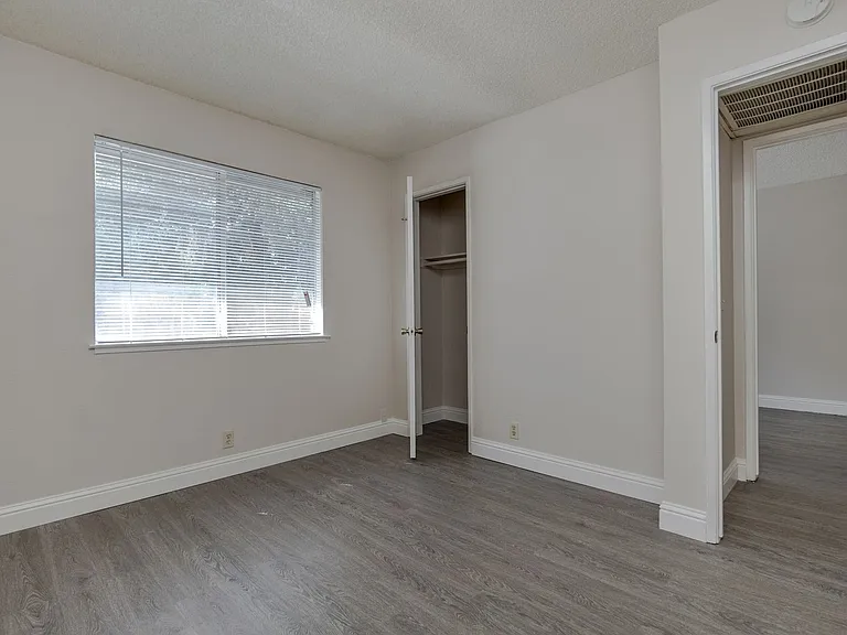 3259 Marshall Way #21 — Photo 11