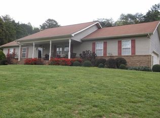 4612 Meredith Rd, Knoxville, TN 37921
