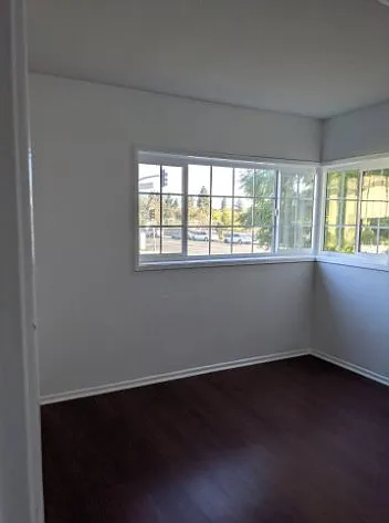 3900 W Adams Blvd — Photo 3
