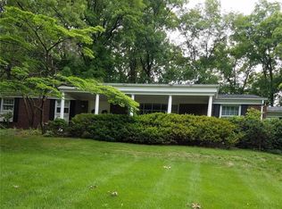 8909 Rock Forest Dr, Saint Louis, MO