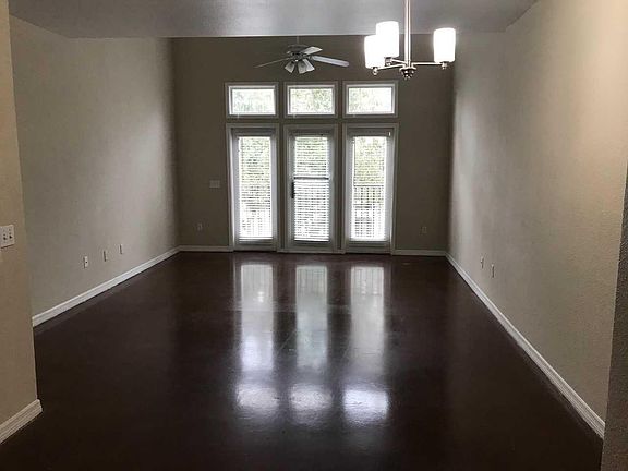 3rd image of 1701 Meeting Pl APT 213