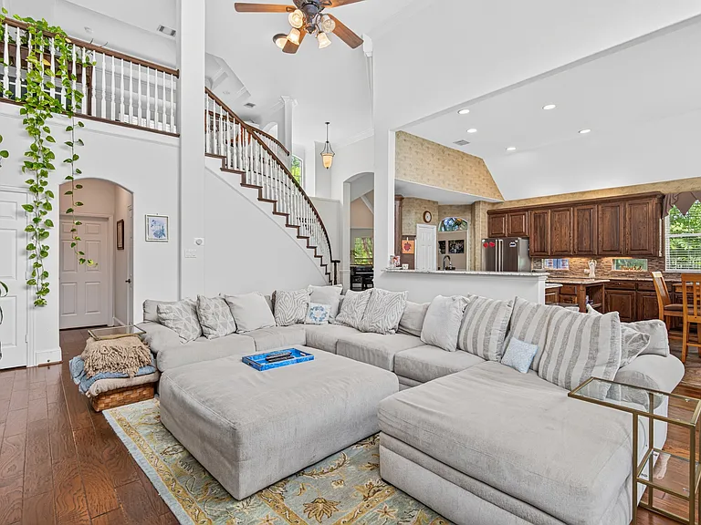 4633 Oak Shores Dr — Photo 7
