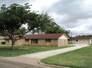 292 Lazy Acres Dr, Woodway, TX 76712