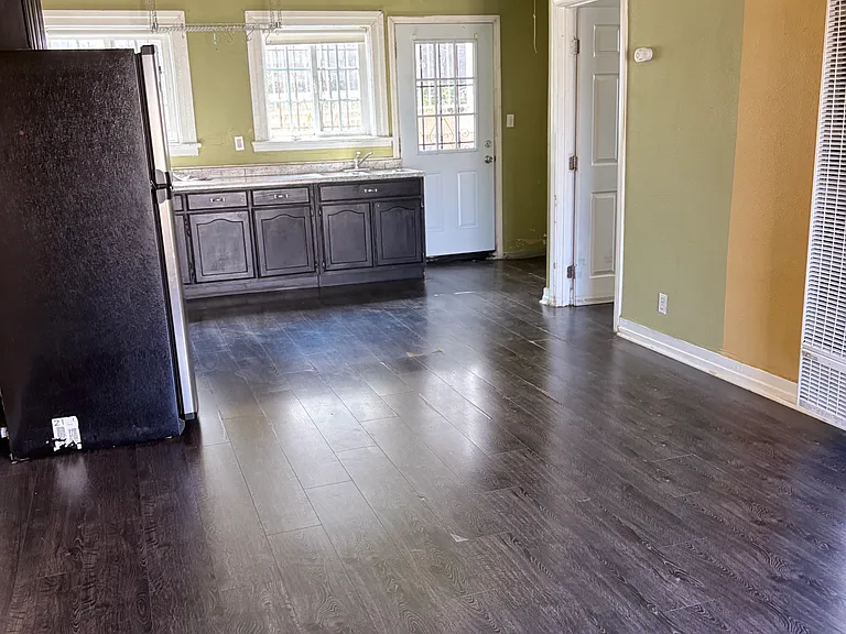 616 1/2 San Benito St — Photo 2