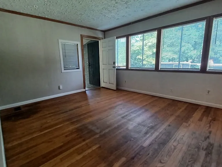 6690 Willow Twig Rd — Photo 2