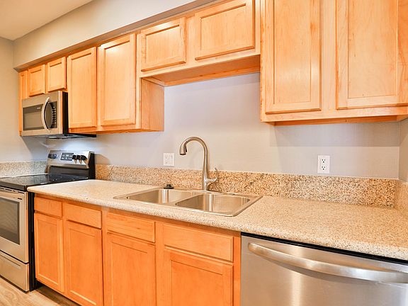 4th image of 1130 E Butler Dr APT D5