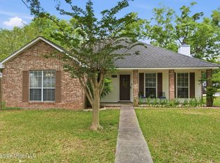 1211 E Old Pass Rd, Long Beach, MS 39560