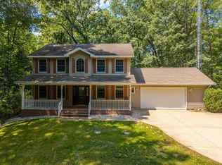 200 Ln 101 Lake Minifenokee, Fremont, IN 46737