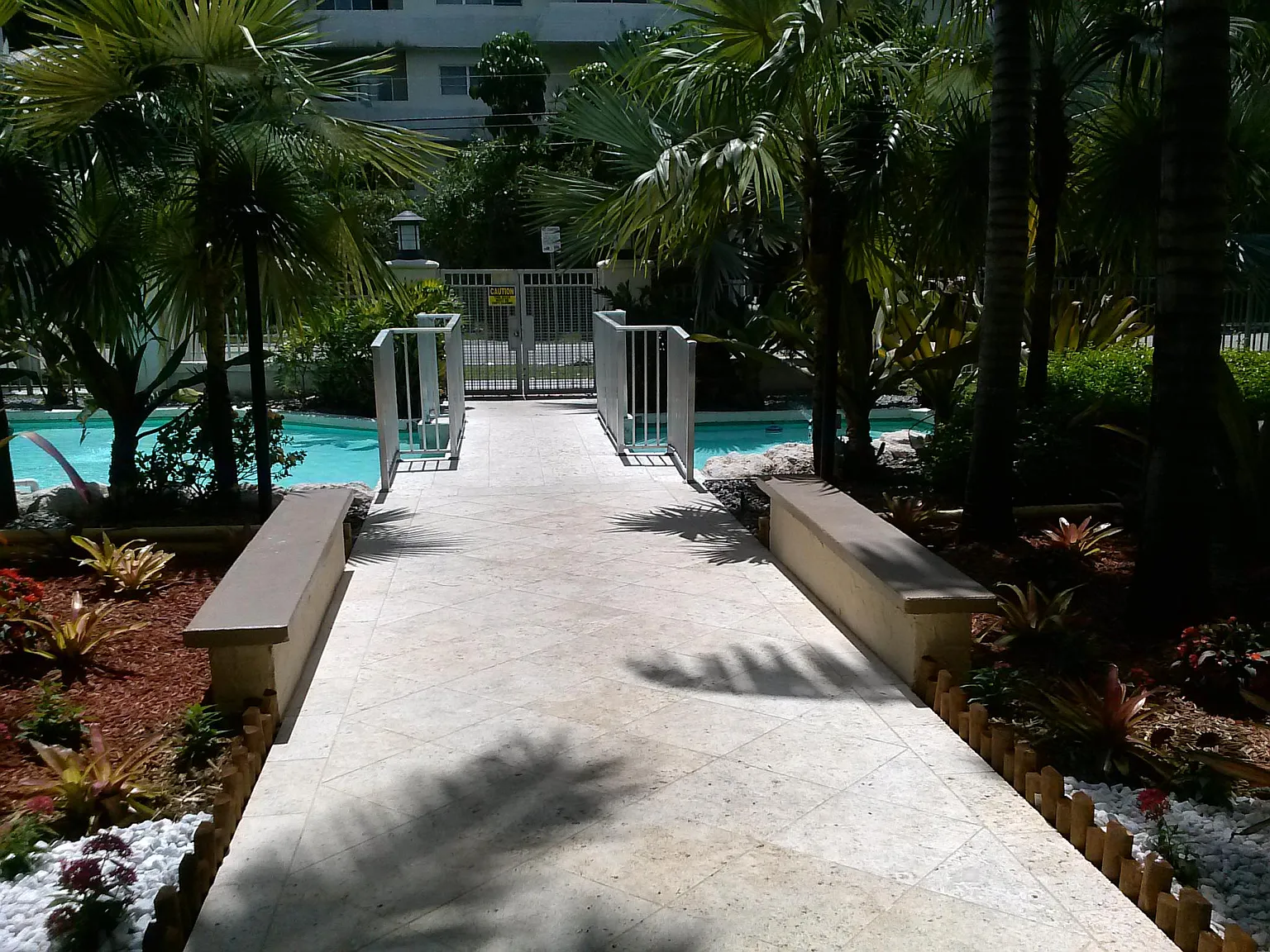7403 SW 82nd St — Photo 3