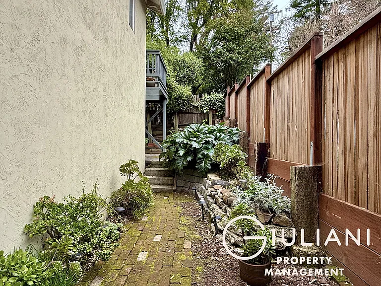 11 Fern Ln — Photo 10