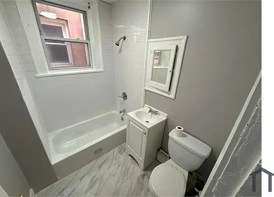 134 E Jersey St #12 — Photo 2