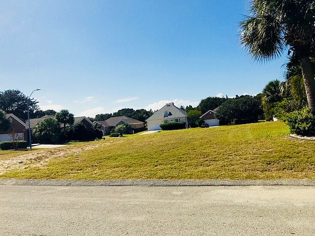 2nd image of 401 Largo Way