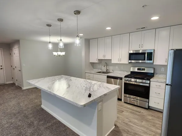 13111 Millhaven Pl APT H, Germantown, MD 20874