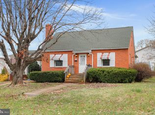 32 S Marshall St, Front Royal, VA 22630