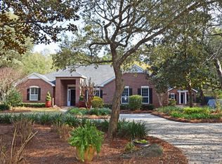 2629 Edgewater Dr, Niceville, FL 32578