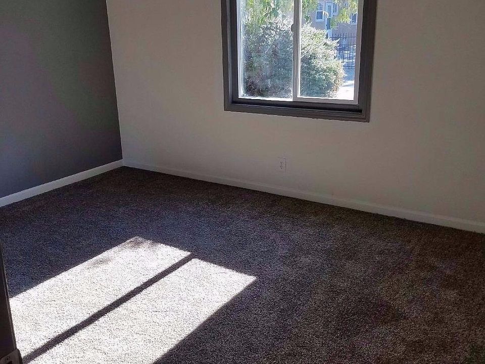 2nd image of 3319 San Jose Way