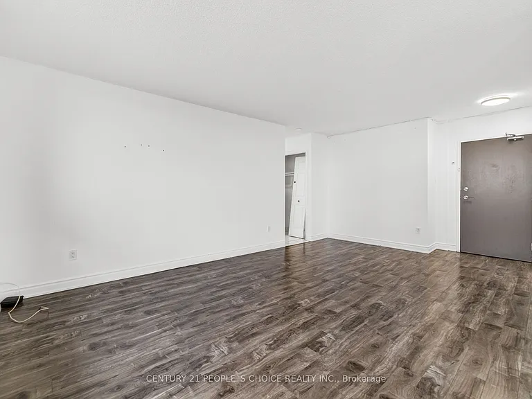 3390 Weston Rd #902 — Photo 12