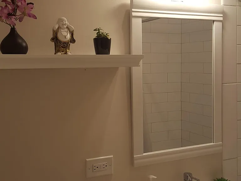 734 W Barry Ave #1 — Photo 5