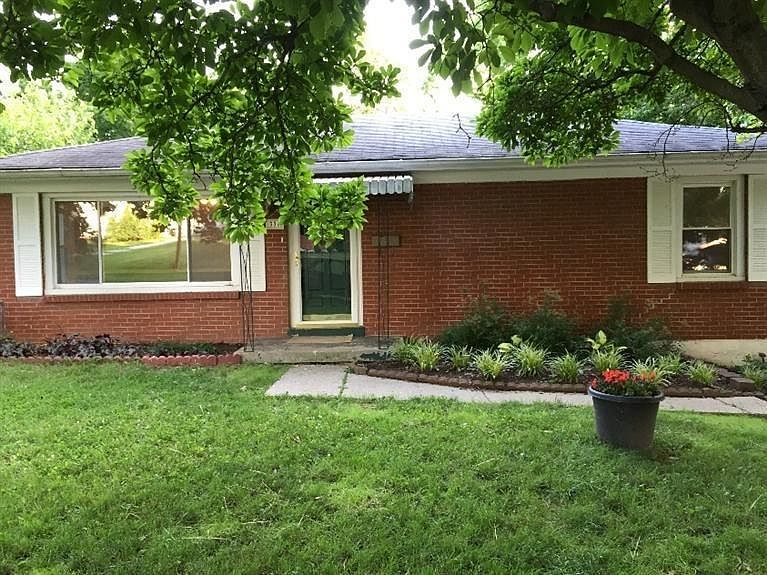 1st image of 334 Westland Dr