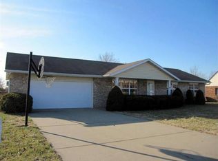 2163 Nathan Ave, Mascoutah, IL