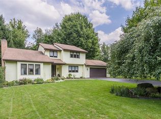 19 Hickory Way, Brockport, NY 14420