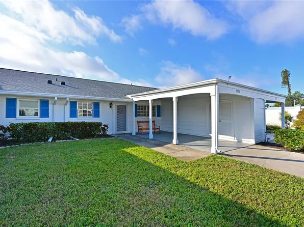 9514 Colonial Dr, Bradenton, FL 34210