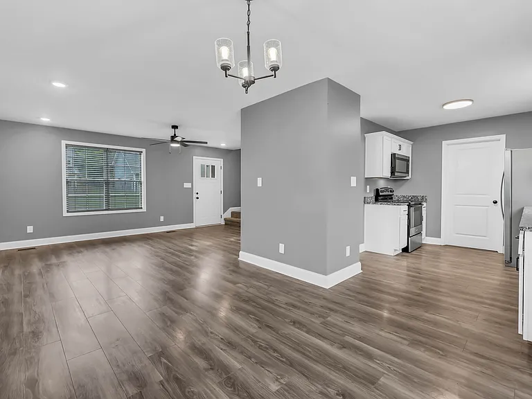 1125 Tybee Dr — Photo 6