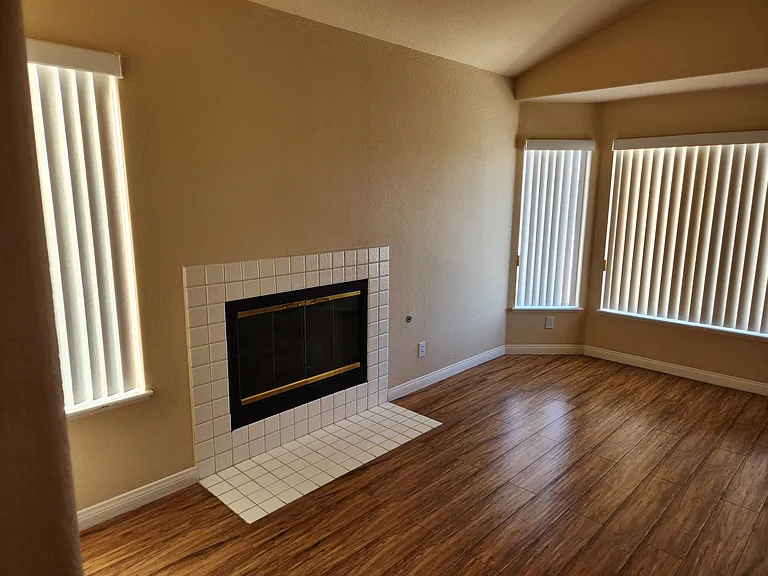9580 World Cup Dr — Photo 7