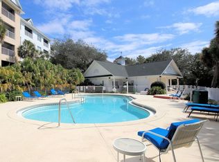 4276 Calinda Ln APT 132, Niceville, FL 32578