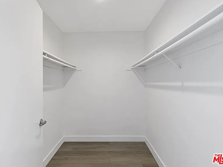 1616 Brockton Ave #101 — Photo 11