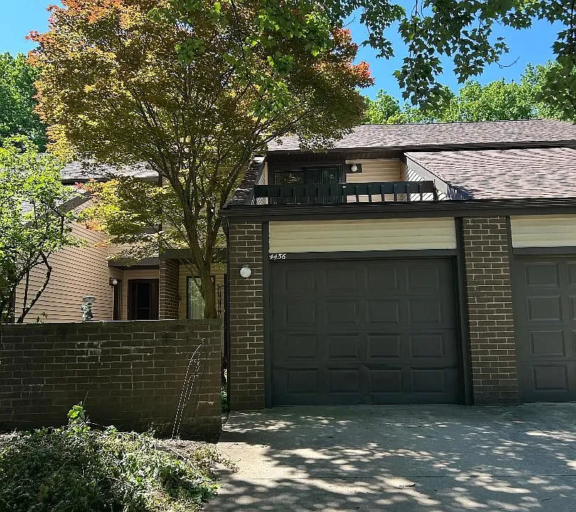 4456 Donna Dr