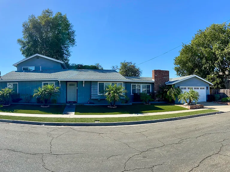 4470 Mount Castle Ave — Photo 1