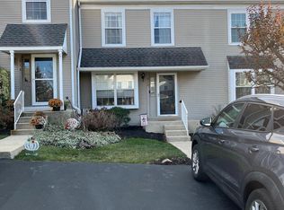 812 Treetop Ln, Jeffersonville, PA 19403