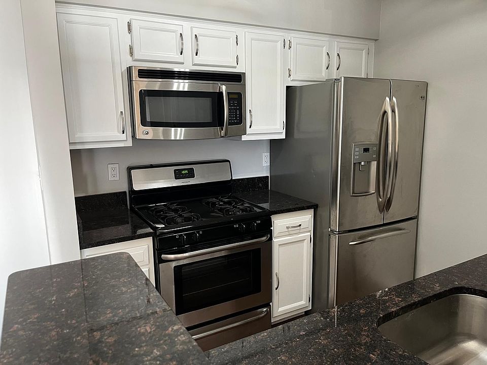1st image of 8941 Town Center Cir APT 203