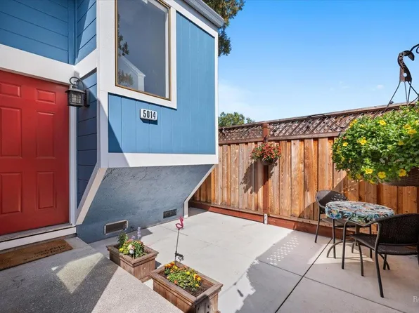 5014 Country Club Drive, Rohnert Park, CA 94928