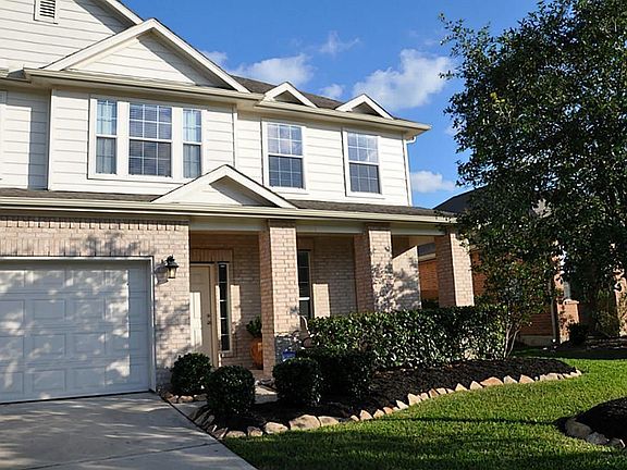 2nd image of 2893 Milano Ln