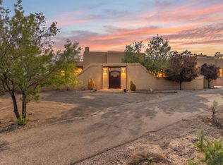 225 Mission Ridge Rd, Corrales, NM 87048