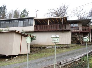7124 Rogue River Dr, Shady Cove, OR 97539