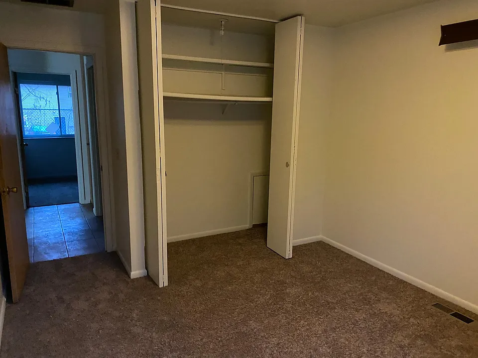 Bedroom #1