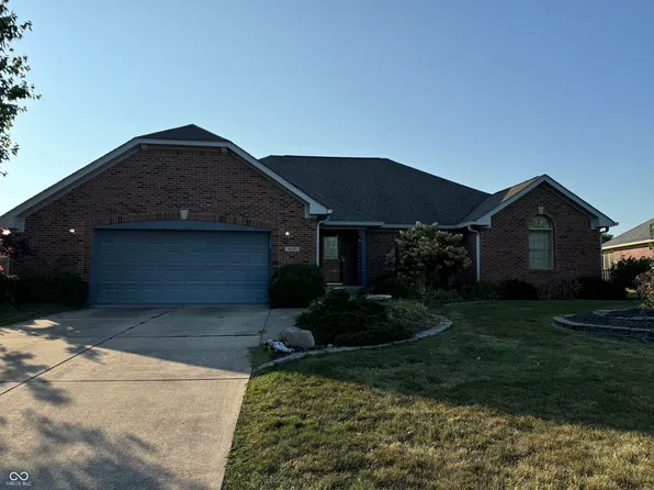 430 Mary Ct, Greenwood, IN 46142