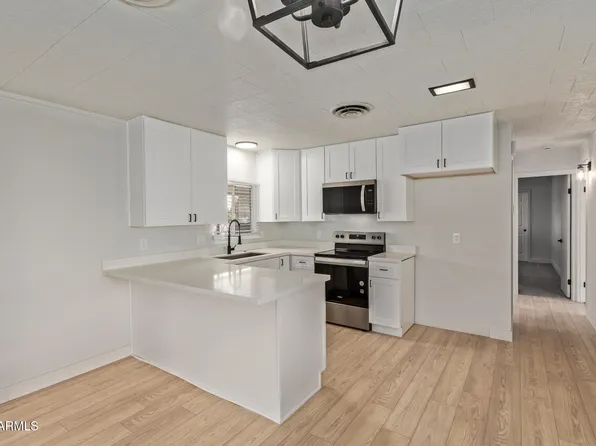 714 S 86th Place, Mesa, AZ 85208