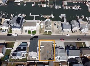 524 W Poplar Ave, Wildwood, NJ