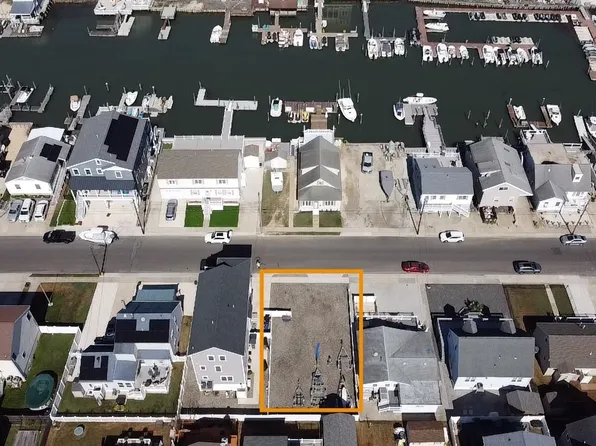 524 W Poplar Ave, Wildwood, NJ 08260