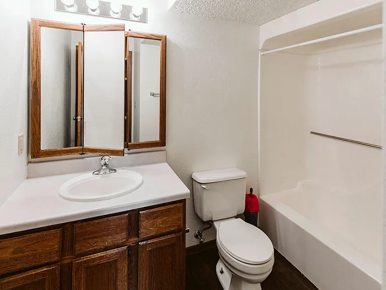 Chandler 1802 — Photo 7