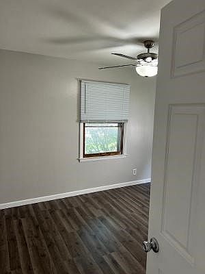 4th image of 139 Shadoway Dr #G
