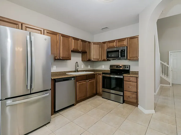 10430 Blackmore Dr — Photo 8