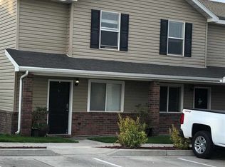 573 Raven Way APT B, Chubbuck, ID 83202