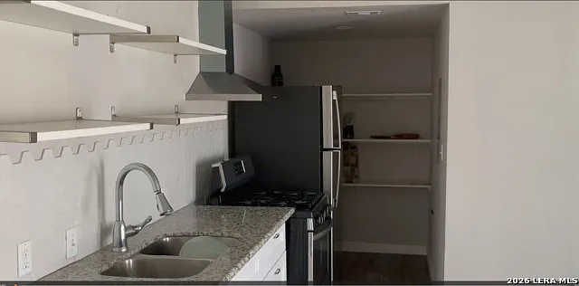 2 bed, 1.0 bath, 1133 sqft, $1,375 — Photo 4