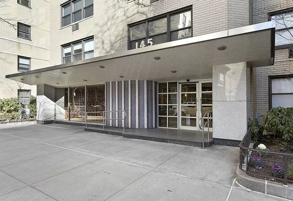 1st image of 145 E 15th St APT 7M